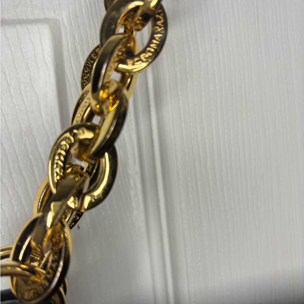 BCBG max azria hand bag - Picture 3 of 7